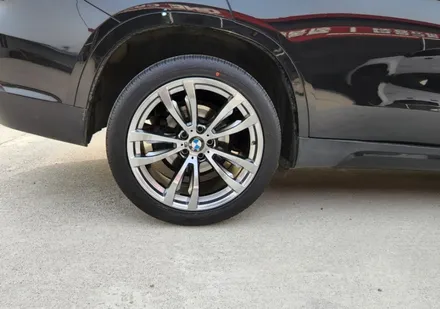 휠수리비용 BMW X5 고스트크롬 다크스퍼터링 휠도색 캘리퍼도색 업체! / 원주시 소초면