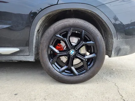 제천휠복원 BMW X4 블랙유광 휠도색 시공작업기! / 원주시 소초면