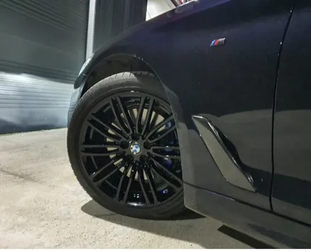 여주휠복원 BMW 5시리즈 블랙유광 휠도색 시공 이렇게 진행합니다! / 원주시 소초면