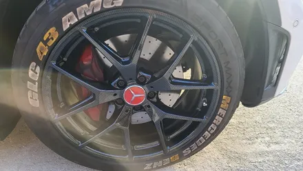 휠카본수전사 벤츠 GLC43 AMG 휠도색 블랙카본수전사 휠캡도색 시공과정! / 원주시 소초면
