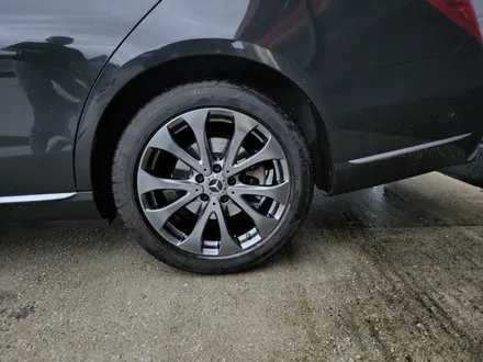 여주휠도색 벤츠E클래스 E220d 블랙크롬 휠도색 휠복원 휠수리 결과! / 원주시 소초면