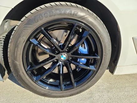 bmw 520d 블랙유광 휠도색 휠복원 휠수리 <휠도색가격><자동차휠복원> / 원주시 소초면