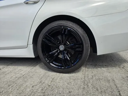 원주휠복원 까진 휠도 BMW 520D 유광블랙 휠도색 가능합니다! / 원주시 소초면