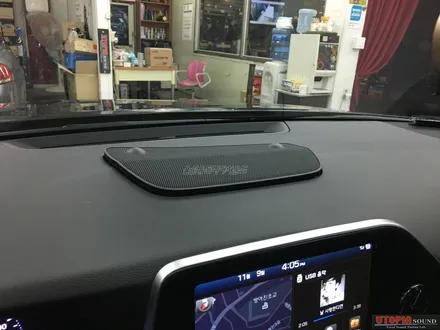 울산카오디오 /   그랜져 IG 미국핸드메이드 수공 CDT CS 03 DVC 장착