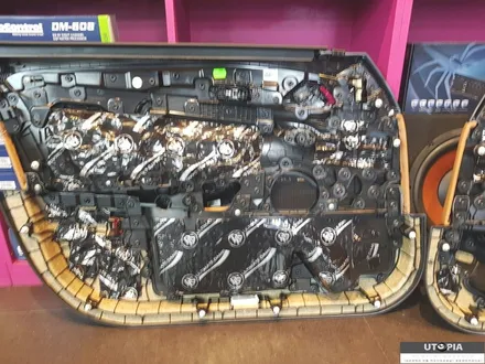 울산BMW카오디오 ,     BMW G30  미국 핸드메이드      수공예 스피커 CDT Kit 장착
