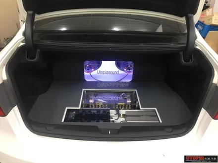 울산카오디오 ~~ 기아자동차 K7 A필러 LED 면발광 작업