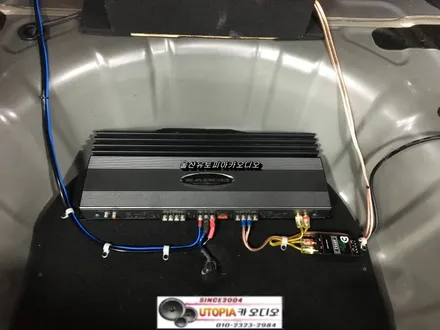 울산카오디오 / 그랜져 HG A필러 면발광 LED 작업.. 그리고          서브우퍼 격벽 작업 진행