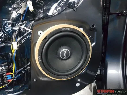 [울산카오디오]   쌍용자동차 코란도스포츠  스웨덴스피커셀수스 XP6.2B + JBL BASS PROII 시트우퍼를 장착