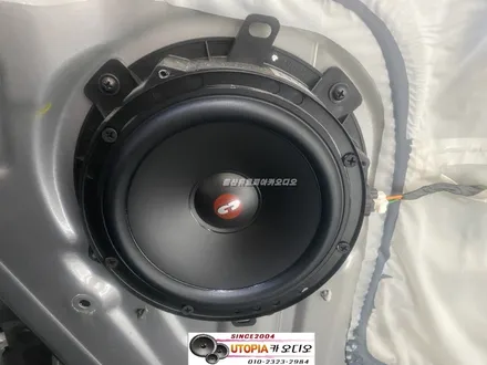 울산스타렉스캠핑카~카오디오/천정모니터&CDT스피커작업