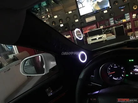 울산카오디오 ~~ 기아자동차 K7 A필러 LED 면발광 작업