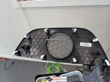 울산올뉴k7 차량AVI스피커작업#PHASS센터스피커작업#AVI앰프                         일체형서브우퍼작업