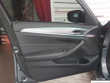 울산카오디오)     BMW G30 (520D)  CDT 스피커  BMW Kit 를 장착하다
