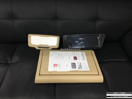 울산카니발 천정 모니터 작업 / 올뉴카니발 17인치 천정모니터 + 12.3인치 보조모니터 + 실내무드등 교환