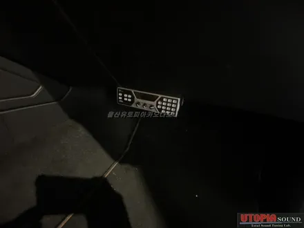 울산남구카오디오전문점/렉스턴칸 캠핑카 금영노래방기기설치