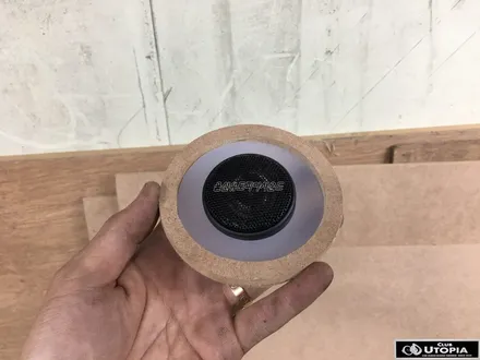 울산카오디오 면발광 LED 고음 스피커 래진 작업