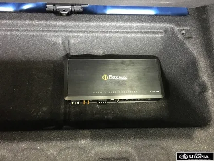 울산BMW 카오디오 / BMW 320D AVI 스피커 & Flex audio amps .. 그리고 DLS 서브우퍼 조합