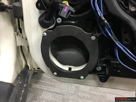 울산BMW카오디오 /   BMW 미니 카 오디오 스피커 교환 작업.. 그리고 문제점..