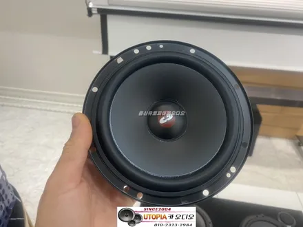 울산스타렉스캠핑카~카오디오/천정모니터&CDT스피커작업
