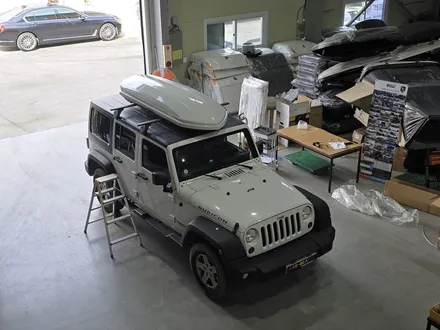 JEEP 루비콘 랭글러 루프박스 가로바 대구루프박스 대구가로바 장착은 카뷰티 / 대구 달서