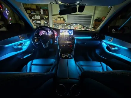 🚗 대구 벤츠 C클래스 W205 무빙엠비언트 블랙아크릴 시공 후기 (무배선 컨트롤러 적용) / 대구 달서