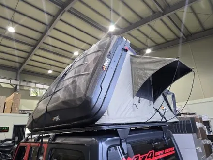 JEEP 루비콘 랭글러 루프탑텐트 루프랙 휴고루프탑텐트 그랜드패밀리815울트라맥스 휴고루프랙 카뷰티 / 대구 달서