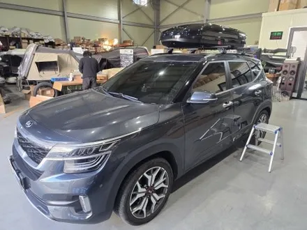 셀토스 차박 캠핑 루프박스 가로바 휴고루프박스 XT4.2 유일가로바 YI-180WB 대구 카뷰티 / 대구 달서