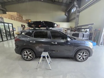 셀토스 차박 캠핑 루프박스 가로바 휴고루프박스 XT4.2 유일가로바 YI-180WB 대구 카뷰티 / 대구 달서