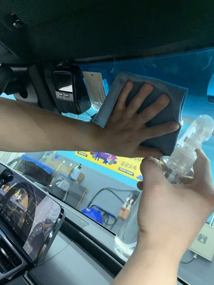 구래동 세차장 주말에도 영업해 세차 잘해 편해 딱 필요한 세차만 하니까 가격도 좋은 곳이 있어요. / 경기 김포