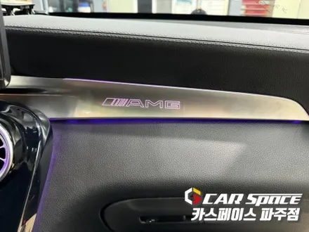 일산 파주 벤츠 GLC 300 풀 엠비언트라이트 시공 및 안드로이드올인원 네비게이션 모니터장착 튜닝 / 파주시 와동동