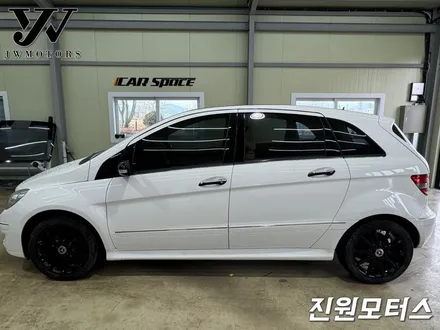 파주 일산 벤츠 B클래스 B200 카나로 안드로이드올인원 네비게이션 모니터, 후방카메라 설치 튜닝시공 (김포 양주 의정부 동두천) / 파주시 와동동