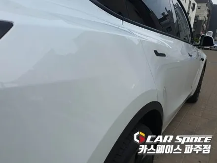 파주 테슬라 모델 Y 기존 블랙박스 이전설치와 오렌지박스 추가한 신차패키지 튜닝 시공 (김포 양주 의정부 동두천) / 파주시 와동동