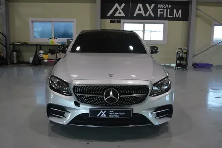 [나이퍼스] 벤츠 e43 amg 고광도 베니셔퍼플 ax필름 전체랩핑시공 +크롬죽이기 / 시흥시 월곶동