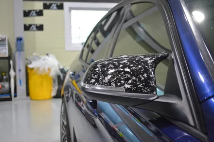 bmw 320d  본넷랩핑,사이드미러랩핑,스포일러 포지드카본랩핑 시공 / 시흥시 월곶동