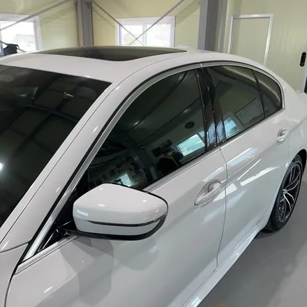 BMW G30 520i 부분랩핑 (창틀 크롬죽이기 , 실내 PPF) Ax 필름 고광도 유광 블랙 (PPF) / 시흥시 월곶동