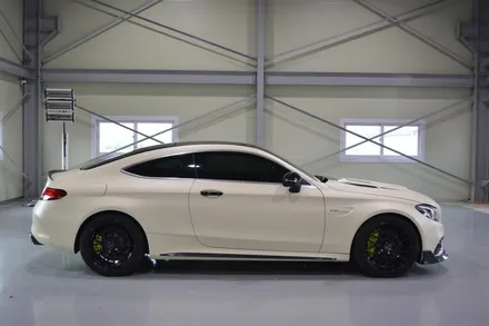 [나이퍼스] 벤츠 c63amg 전체랩핑(사틴데저트옐로우) 시흥랩핑/인천랩핑/안산랩핑/서울랩핑/수원랩핑/광명랩핑/화성랩핑 / 시흥시 월곶동