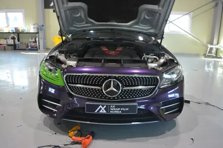 [나이퍼스] 벤츠 e43 amg 고광도 베니셔퍼플 ax필름 전체랩핑시공 +크롬죽이기 / 시흥시 월곶동