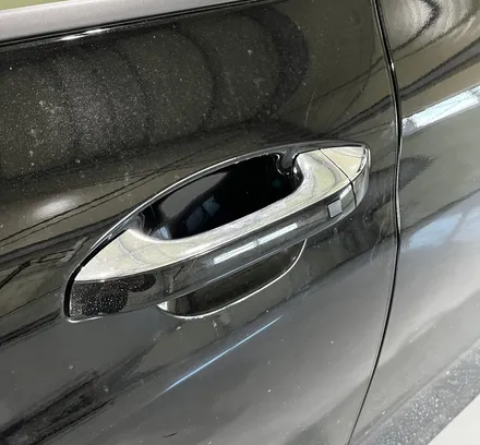 KIA K5 DL3 부분랩핑 (창틀 크롬 죽이기, 도어 캐치) AX 필름 고광도 유광 블랙 (PET) / 시흥시 월곶동
