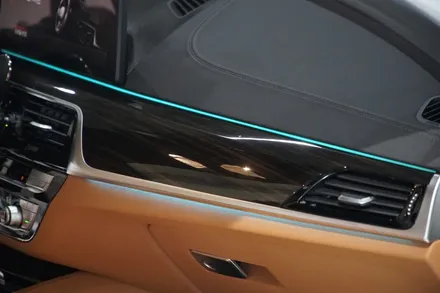 BMW G30 520i 부분랩핑 (창틀 크롬죽이기 , 실내 PPF) Ax 필름 고광도 유광 블랙 (PPF) / 시흥시 월곶동