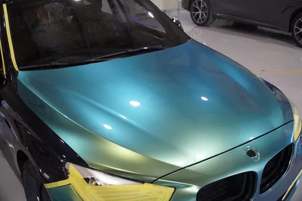 [나이퍼스]시흥랩핑 BMW 5GT AXWRAP 카멜레온 그린  전체랩핑 / 시흥시 월곶동