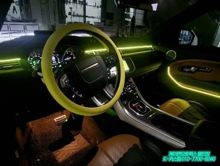 랜즈로버 레인지로버 이보크 실내 무빙 엠비언트 설치 감성을 더하는 야간 드라이브 동반자 / 용인 농서동
