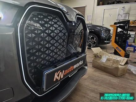 스포티한 감성 BMW iX 그릴 튜닝 순정 아이코닉 글로우 LED 조명 시공 후기 / 용인 농서동