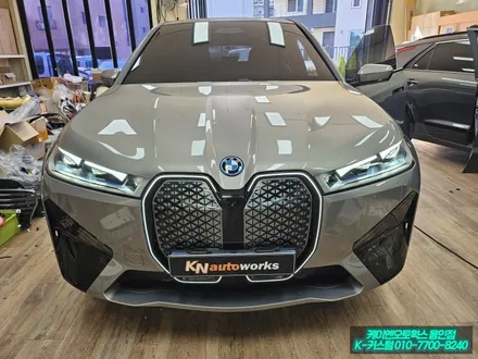 스포티한 감성 BMW iX 그릴 튜닝 순정 아이코닉 글로우 LED 조명 시공 후기 / 용인 농서동