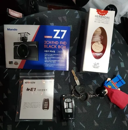 갤로퍼 2 롱바디  솔라가드 차콜 썬팅+만도 Z7 블랙박스+후방 센서 + 뉴 E1 경보기 시공 - 대전 마스터카샵