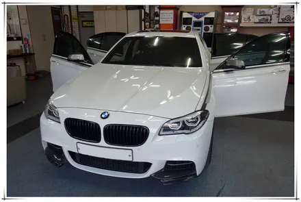 BMW M550d 엠비언트 라이트