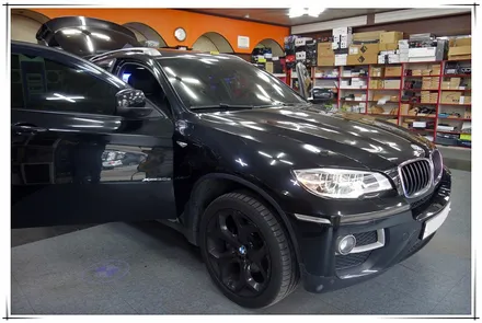 E71 BMW X6 - 안드로이드 10.25 모니터 장착