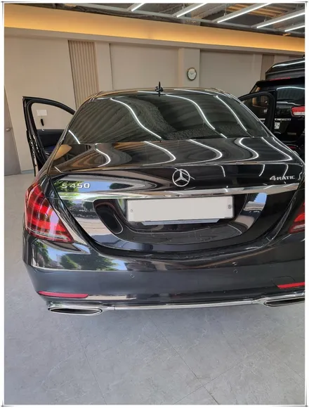 W222 벤츠 S 클래스 후기형 - 안드로이드 터치 가능한 카링킷