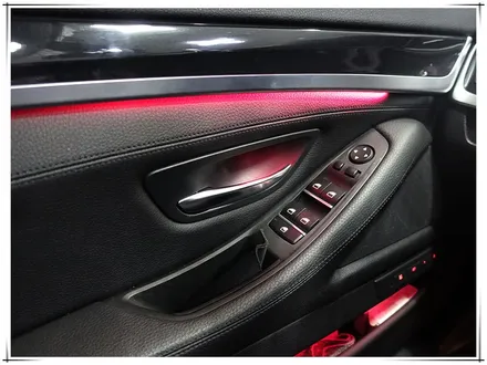 F10 BMW 5시리즈 - 순정 앰비언트 라이트 칩 LED 교체