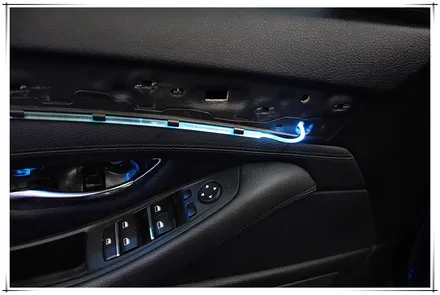 BMW F10 5시리즈 - 광각 미러와 가변 앰비언트 라이트