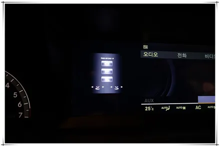 W221 안드로이드 10.25 모니터 설치 - 후회 없는 선택