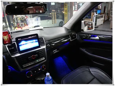 13년식 벤츠 ML350 앰비언트 라이트 - 블루투스 타입